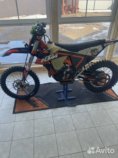 Ktm exc six days 500