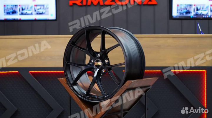 Литой диск BBS R20 5x108