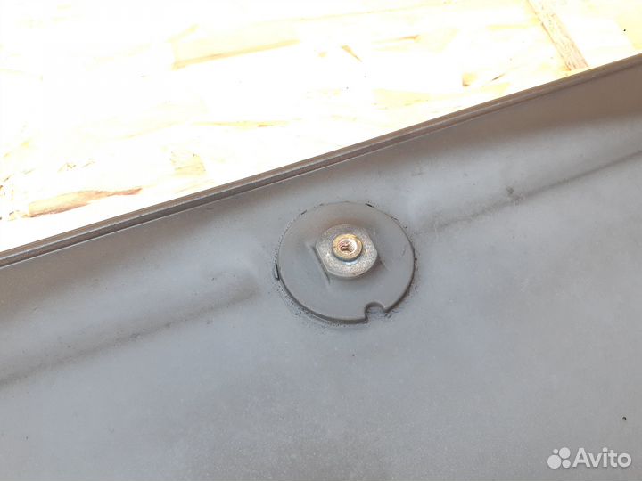 Спойлер крышки багажника BMW E53 X5 M57N 3.0d