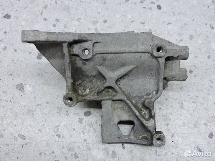 Кронштейн кондиционера Subaru Impreza G12 2007-201