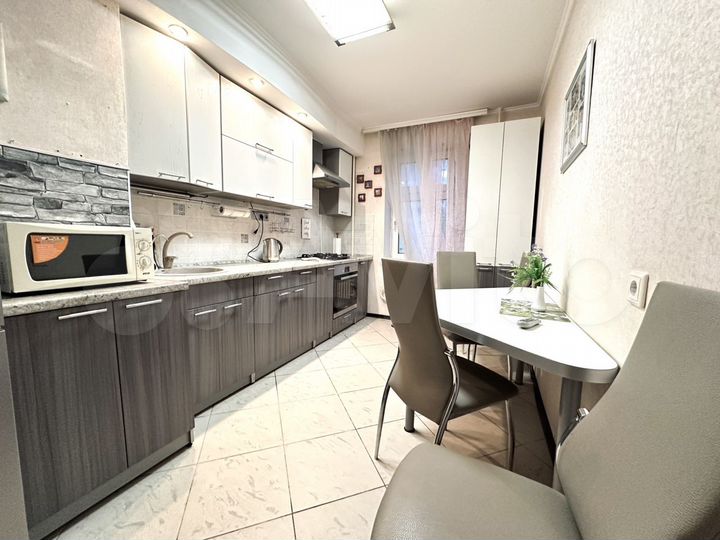 3-к. квартира, 70 м², 2/10 эт.