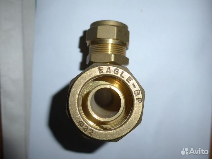 Тройник компрессионный редукционный Eagle - BP