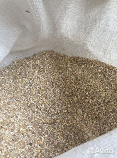 Зерно дробленное (кормовая смесь) 15р/кг