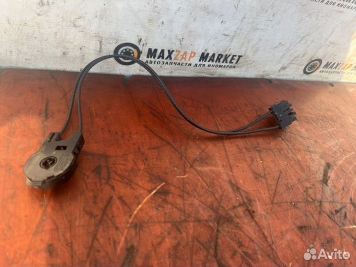 Трос отопителя Ford Tourneo Connect 2002-2009