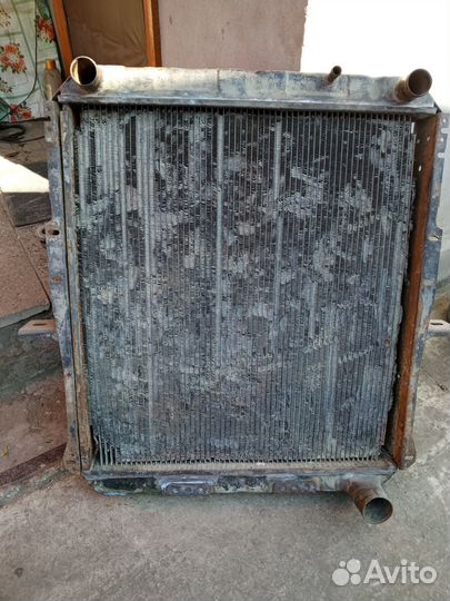 Радиатор охлаждения на маз