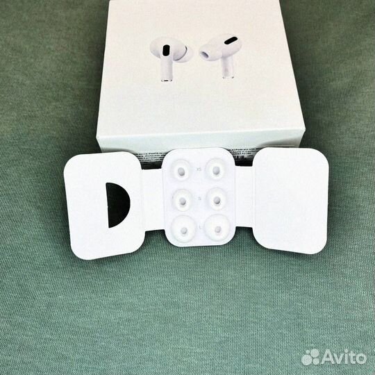 AirPods Pro 2: Звук, который захватывает