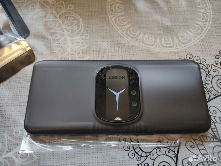 Телефон lenovo