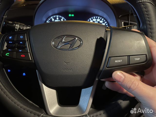 Кнопка бортового компьютера Крета Хендай