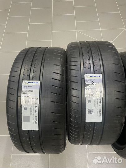 Michelin Pilot Sport Cup 2 255/35 R20 и 285/30 R20