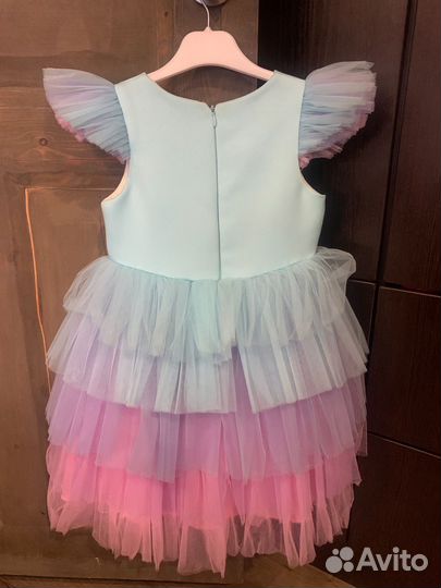 Платье праздничное для девочки 4-6 лет