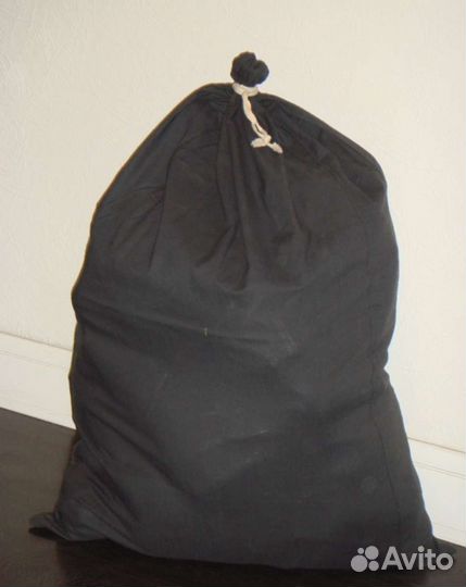 Отдам мешок детских вещей