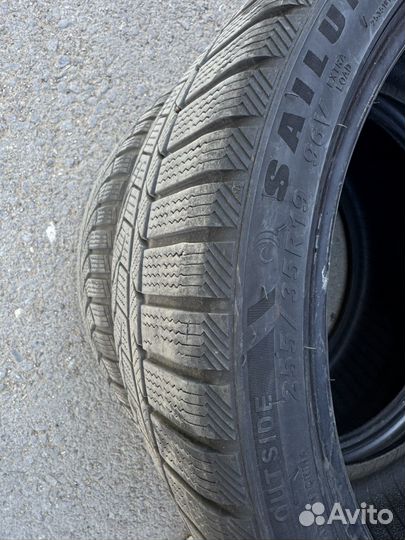 Sailun Ice Blazer Alpine EVO1 225/40 R19 и 255/35 R19 40W
