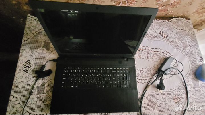 17.3/500HDD/8гб Ноутбук Lenovo IdeaPad G710 черный
