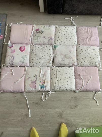 Бортики на детскую кроватку