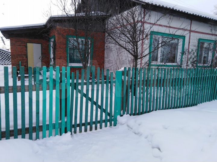 Дом 84 м² на участке 1,58 га