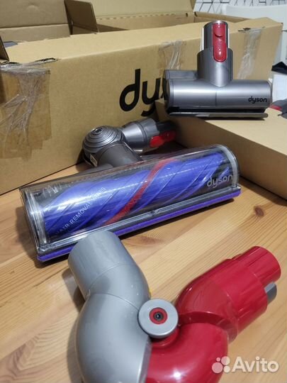 Пылесос dyson v10 Absolute