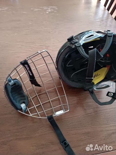 Шлем хоккейный bauer re akt 75 SR. 6000тыс