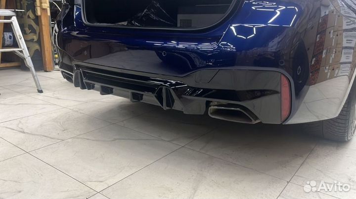 Насадки на выхлоп BMW 5 series g30 черные