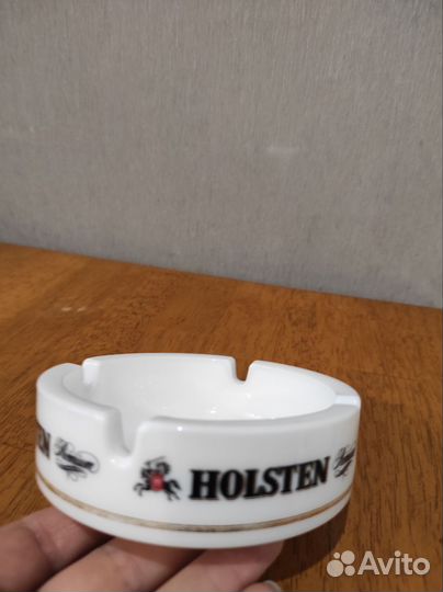 Пепельница стекло белое