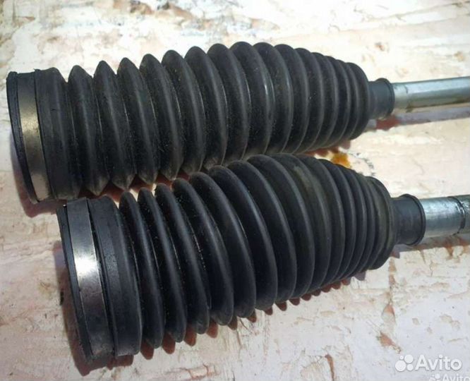 Наконечник тяги рулевой правый Mazda 3 Mazda 5