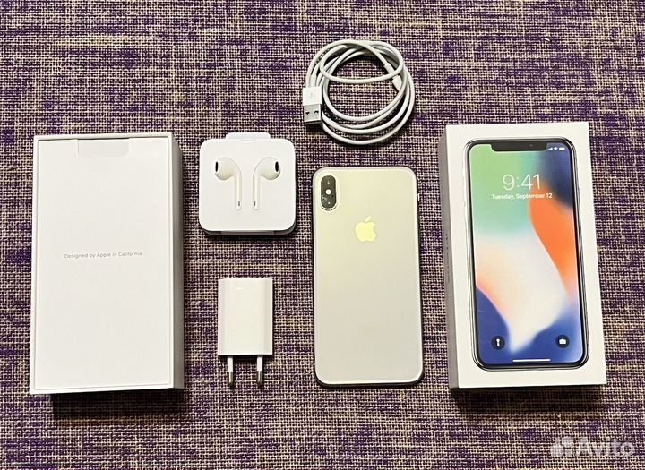 Телефон iPhone 10