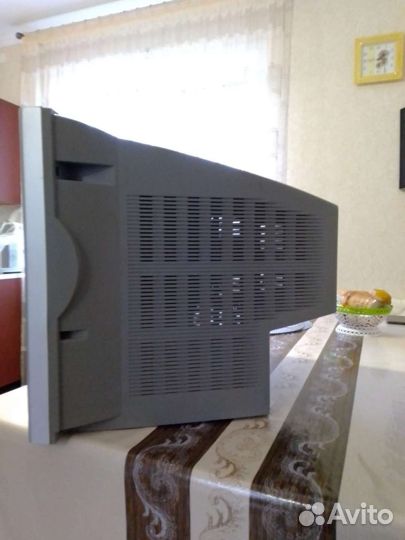 Телевизор бу shivaki