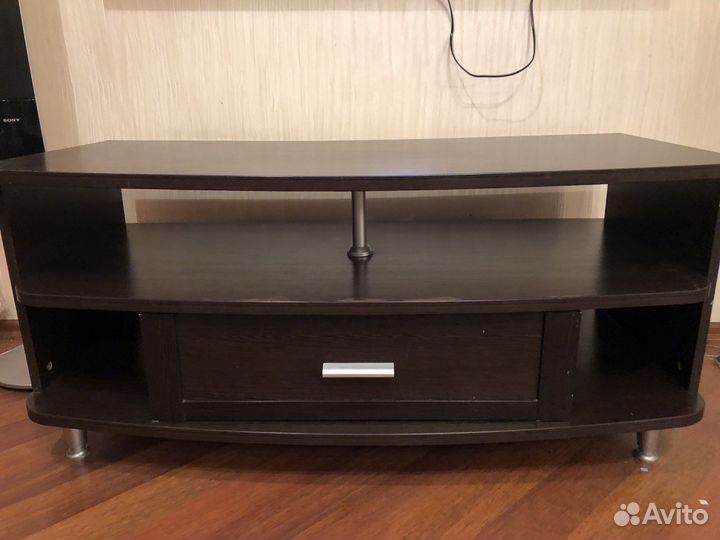 Тумба под телевизор