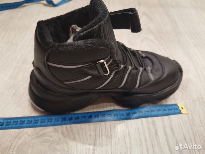 Детская обувь для мальчика новая