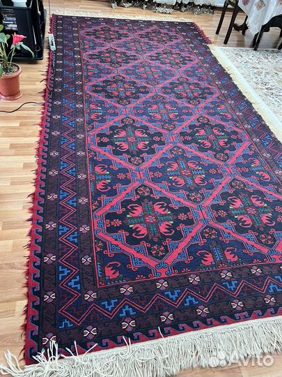 Ковер шерстяной