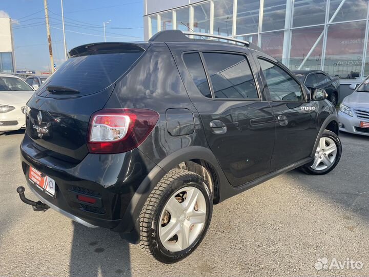 Renault Sandero Stepway 1.6 МТ, 2016, 107 000 км