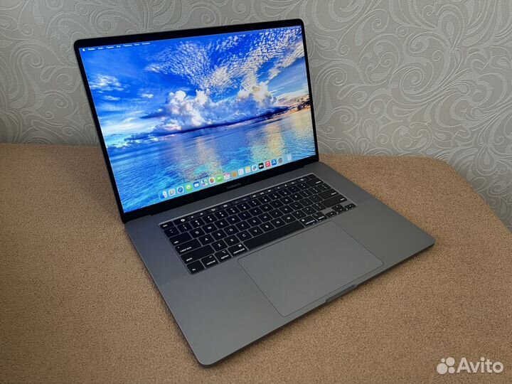 MacBook Pro 16 2019/2021 i7/16/512Gb 54 цикла