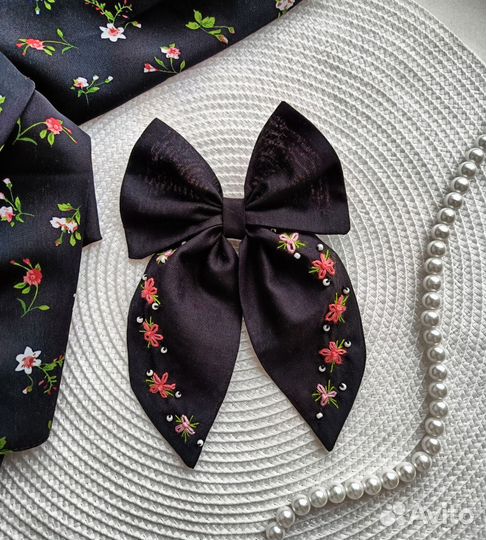 Банты для волос ручной работы