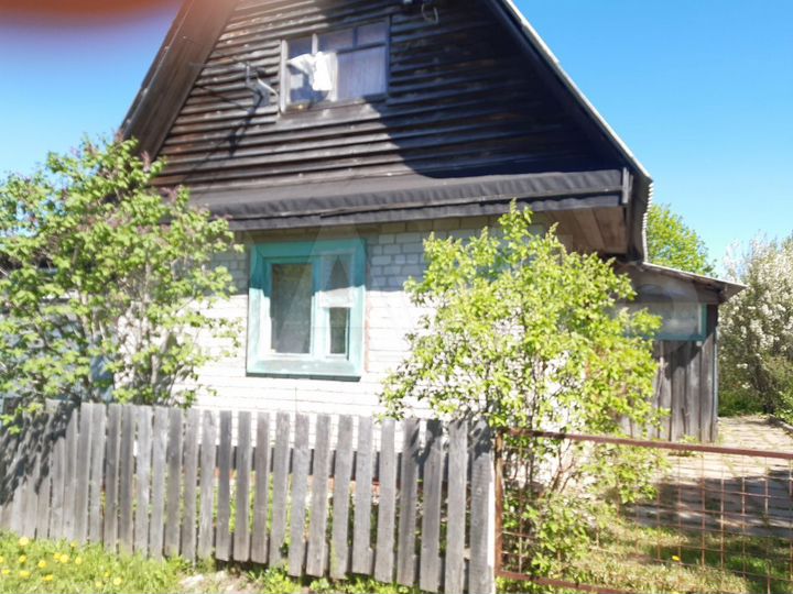 Дача 40 м² на участке 11 сот.