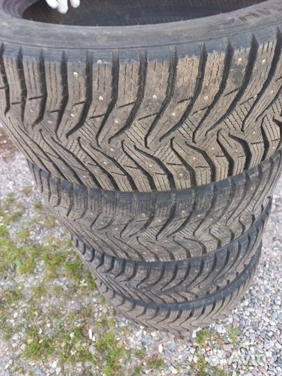 Зимняя резина Kumho 235/45/R18
