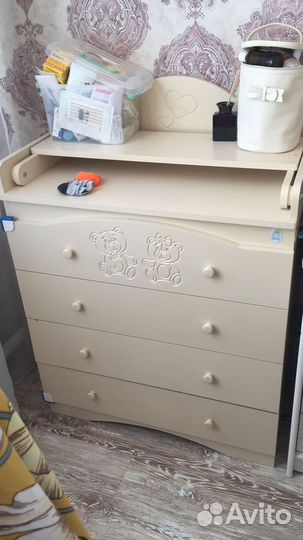 Кровать тумба и столик