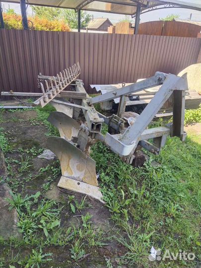 Плуг на мтз 82