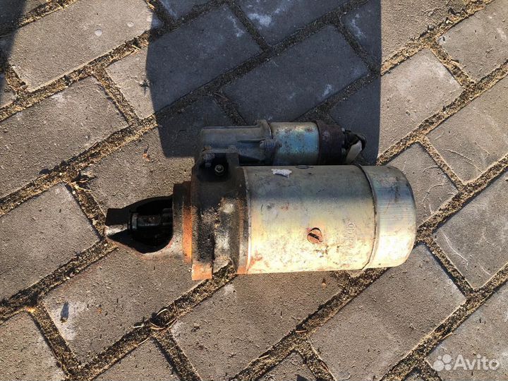 Стартер новый