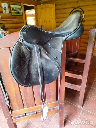 Конкурное седло