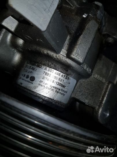 Насос гидроусилителя руля Мерседес