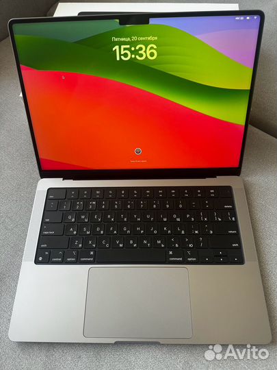 Apple macbook pro 14 m3