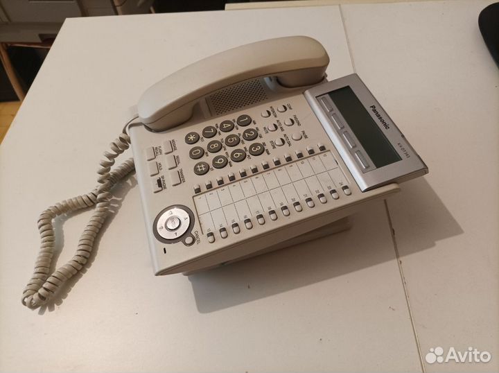 Цифровой системный телефон Panasonic KX-DT343