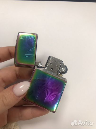 Зажигалка Zippo Classic 48618