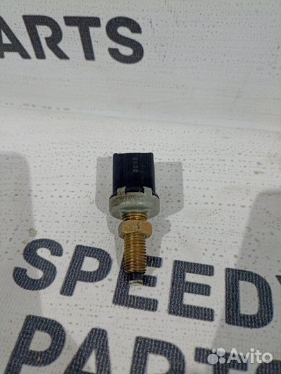 Датчик педали тормоза Toyota Corona E-ST190 4S-FE