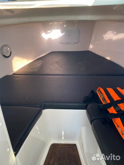 Продается катер Silver Condor Star cabin730