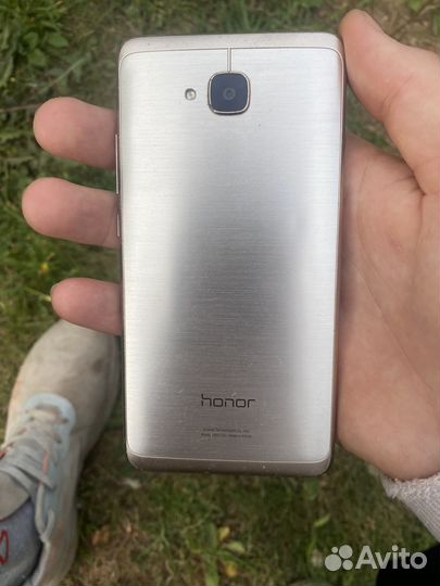 HONOR 5C, 2/16 ГБ