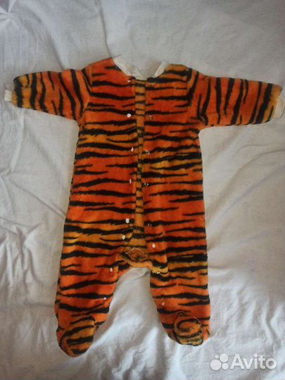 Комбинезон тигра 68