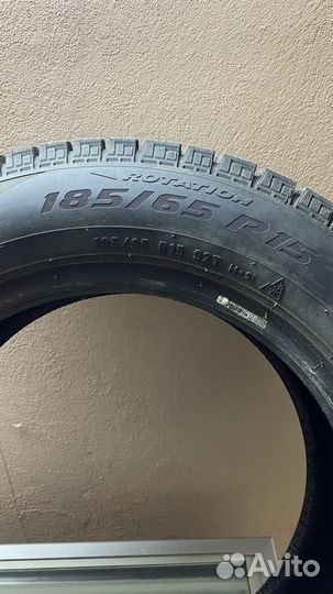 Pirelli Ice Zero FR 185/65 R15