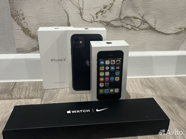 Коробки от Apple