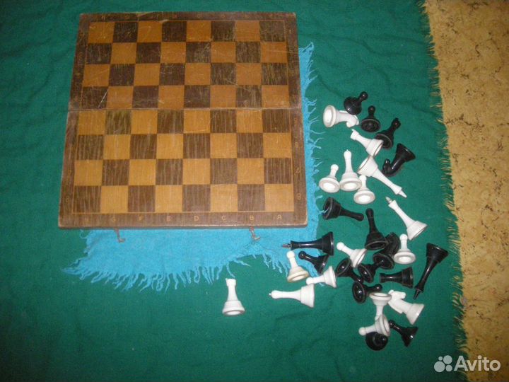 Шахматы СССР карболит колкий пластик