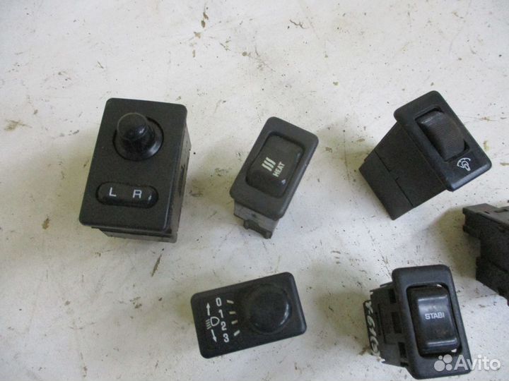 Кнопки управления Ниссан Патрол Y61